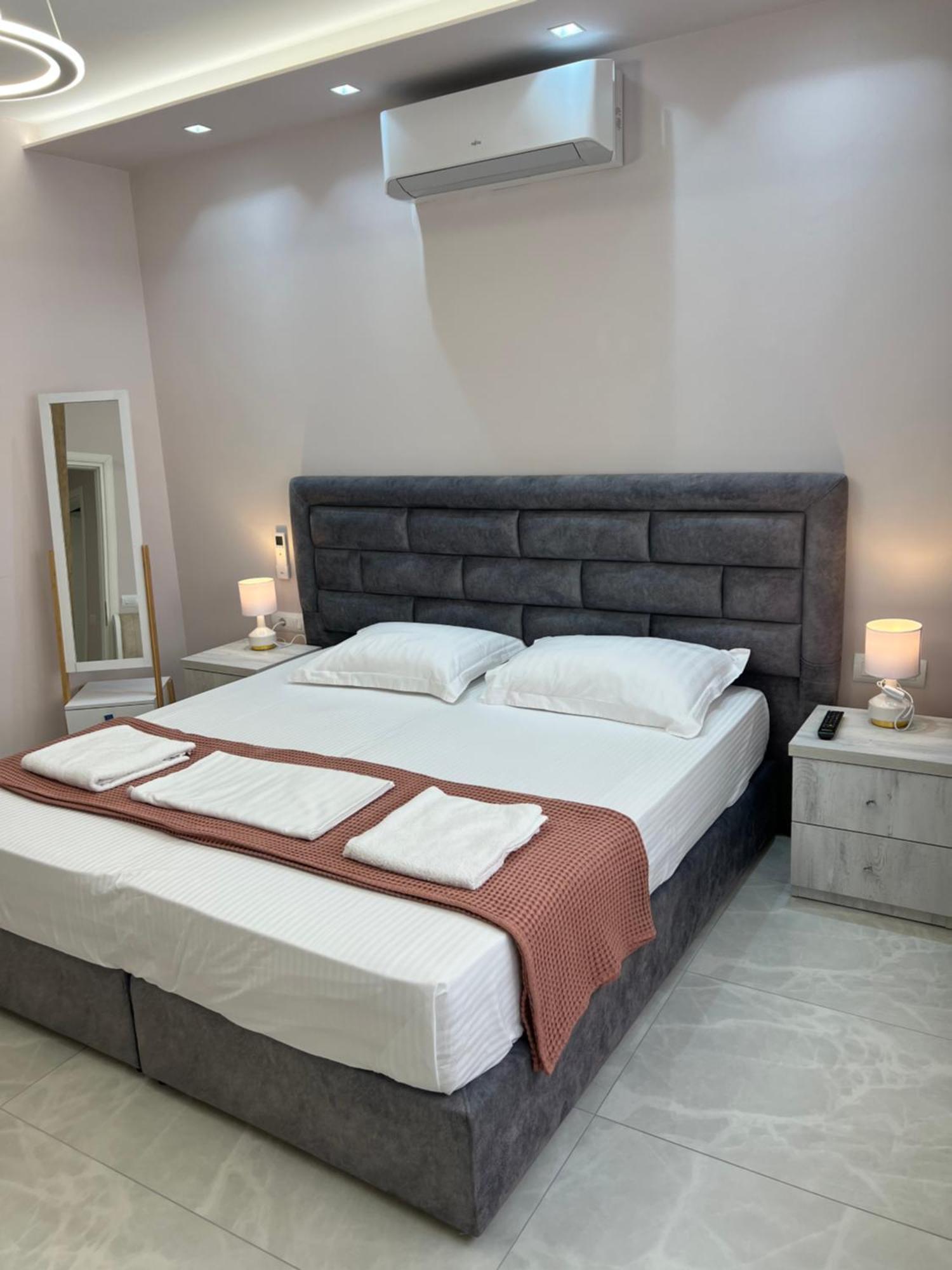 Saranda Luxury Apartments Екстериор снимка
