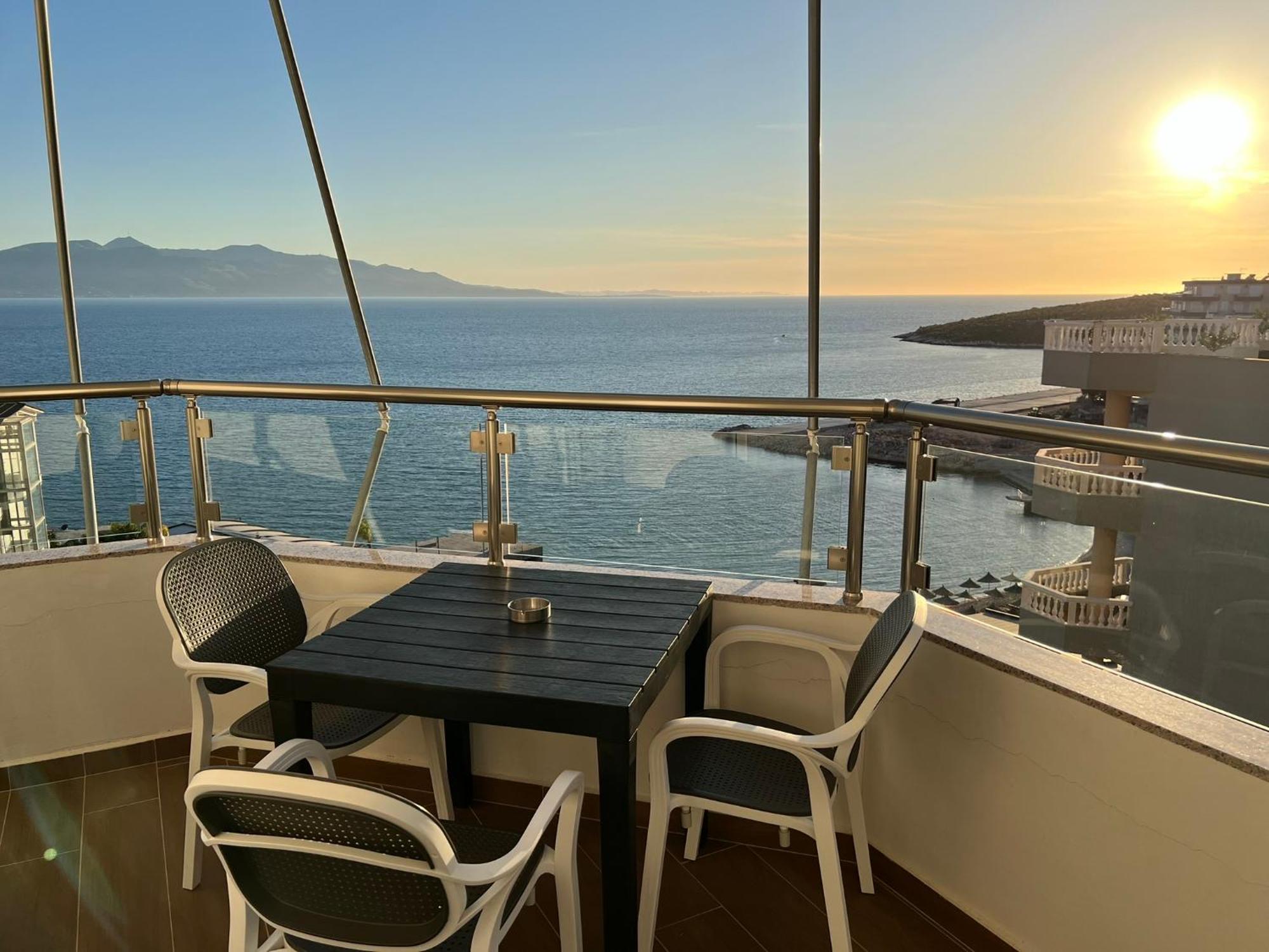 Saranda Luxury Apartments Екстериор снимка